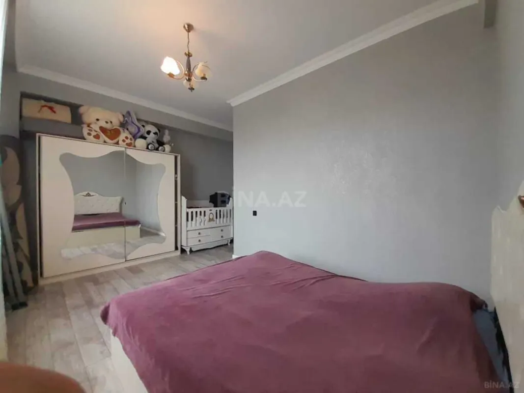 Satılır 3 otaqlı mənzil 95 m²