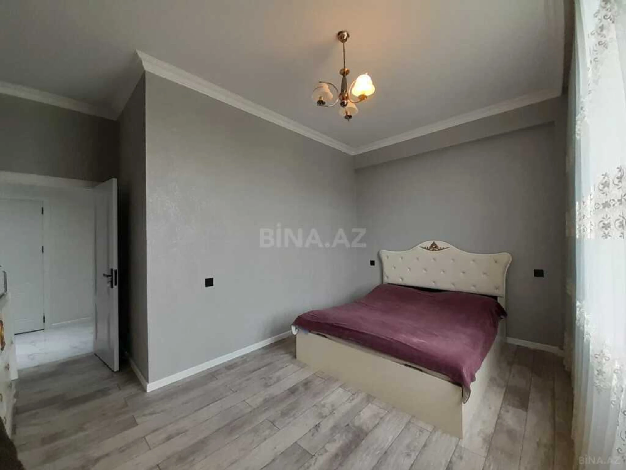 Satılır 3 otaqlı mənzil 95 m²