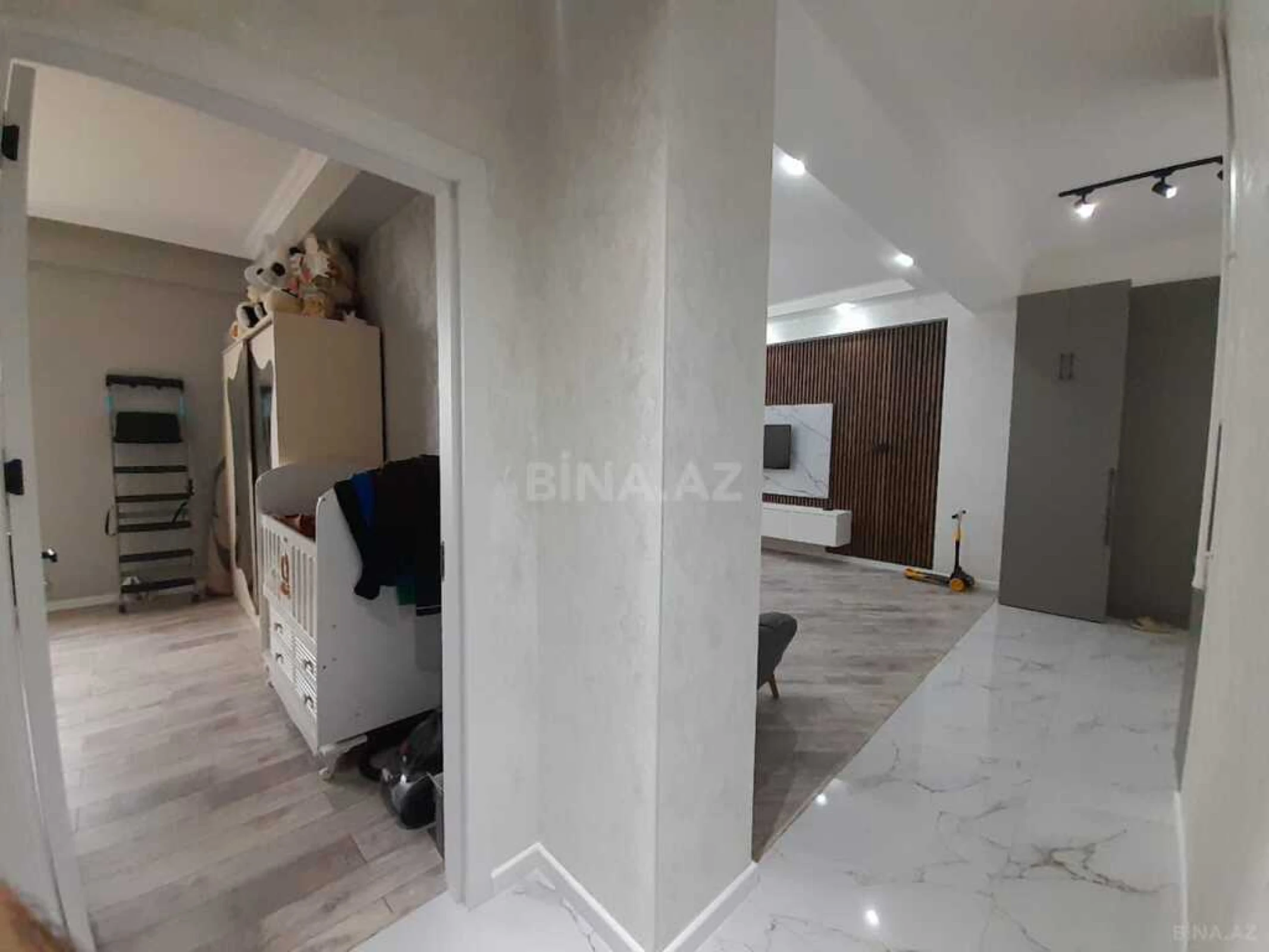 Satılır 3 otaqlı mənzil 95 m²