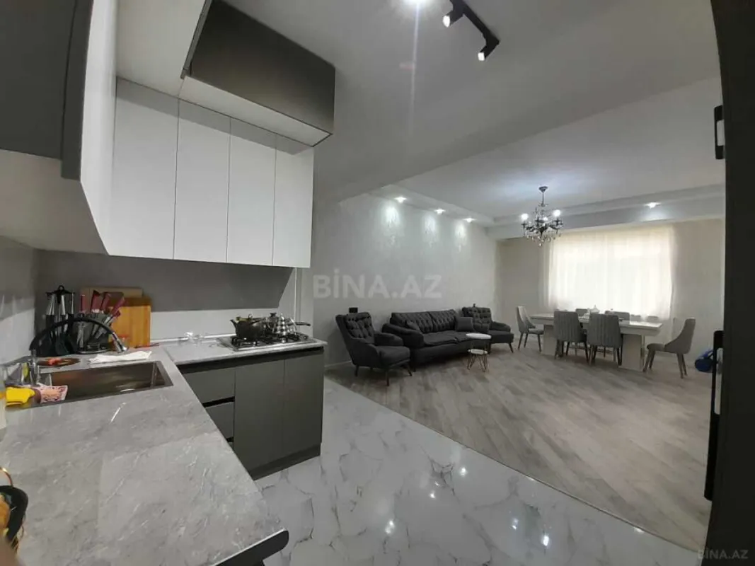 Satılır 3 otaqlı mənzil 95 m²