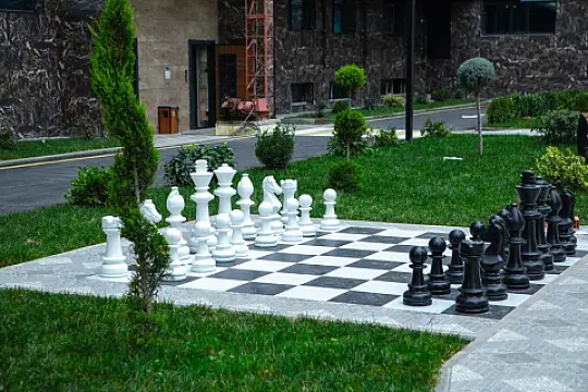 Satılır 3 otaqlı mənzil 121.3 m²