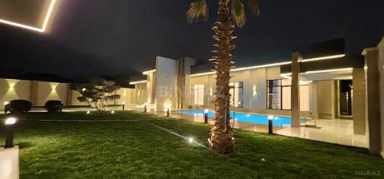 Satılır 6 otaqlı həyət evi 450 m²