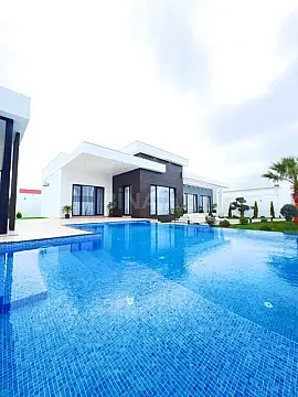 Satılır 5 otaqlı həyət evi 260 m²