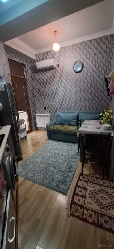 Satılır 1 otaqlı mənzil 42 m²
