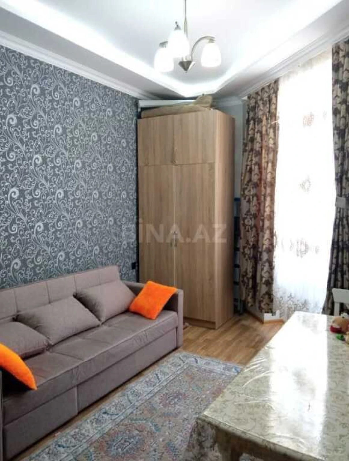 Satılır 1 otaqlı mənzil 42 m²