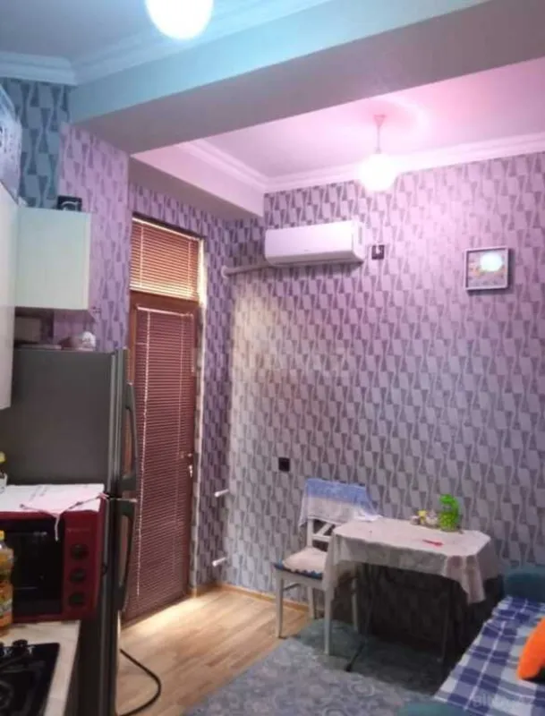 Satılır 1 otaqlı mənzil 42 m²