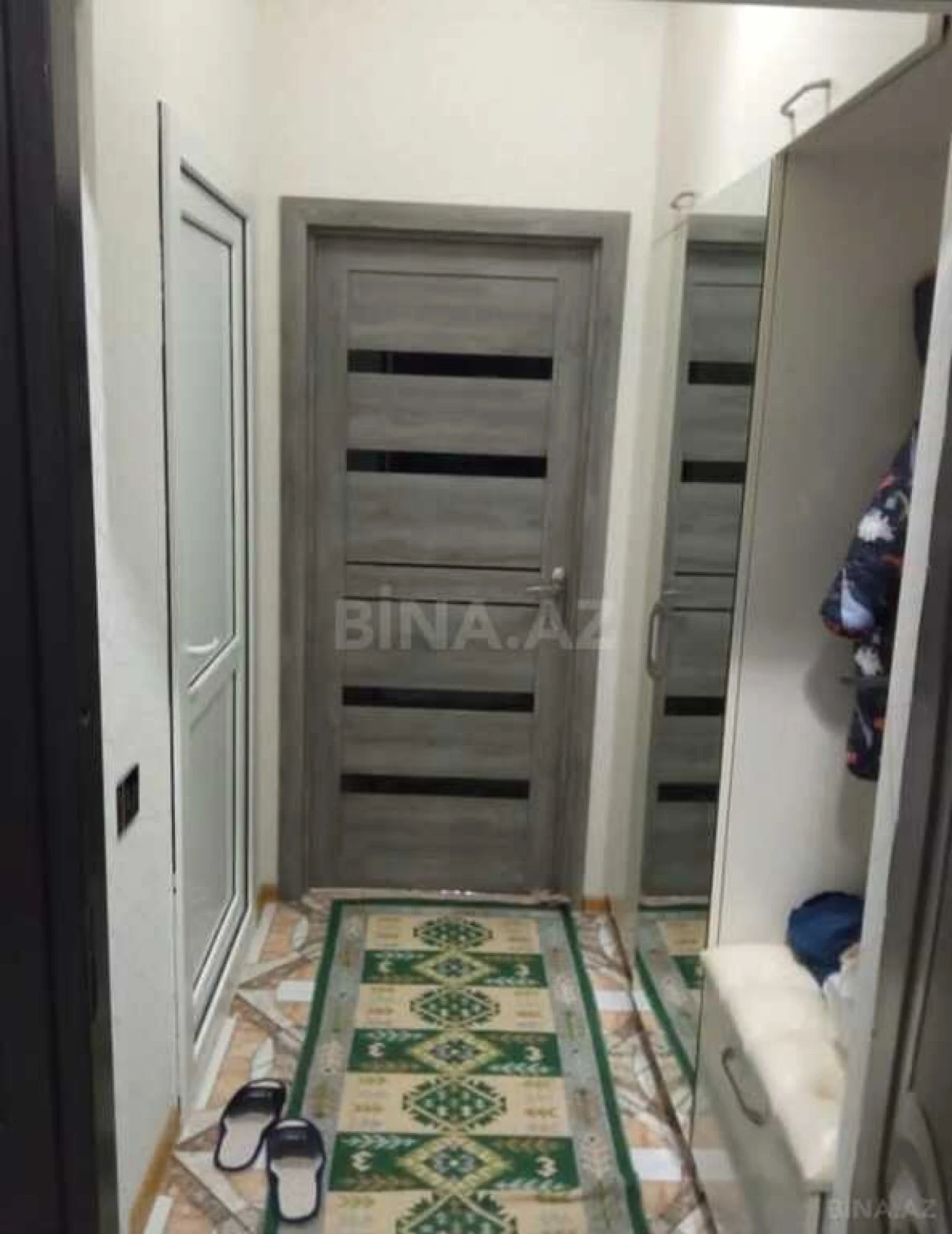 Satılır 1 otaqlı mənzil 42 m²
