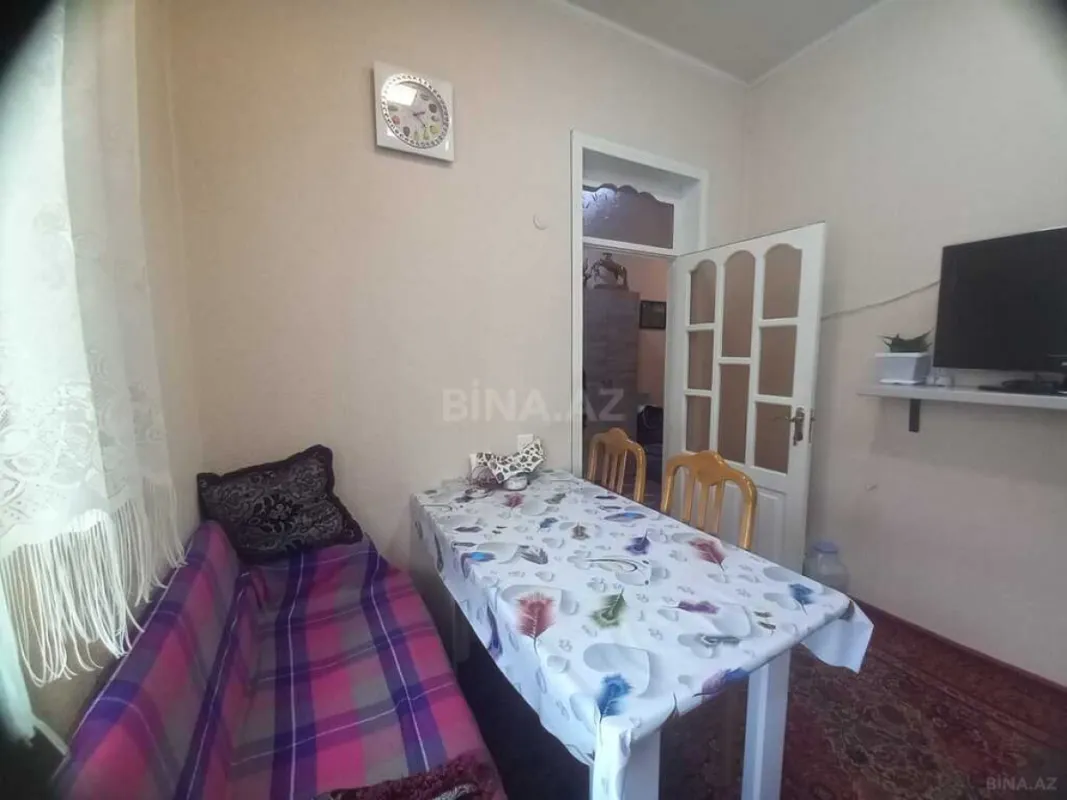 Satılır 6 otaqlı həyət evi 172 m²