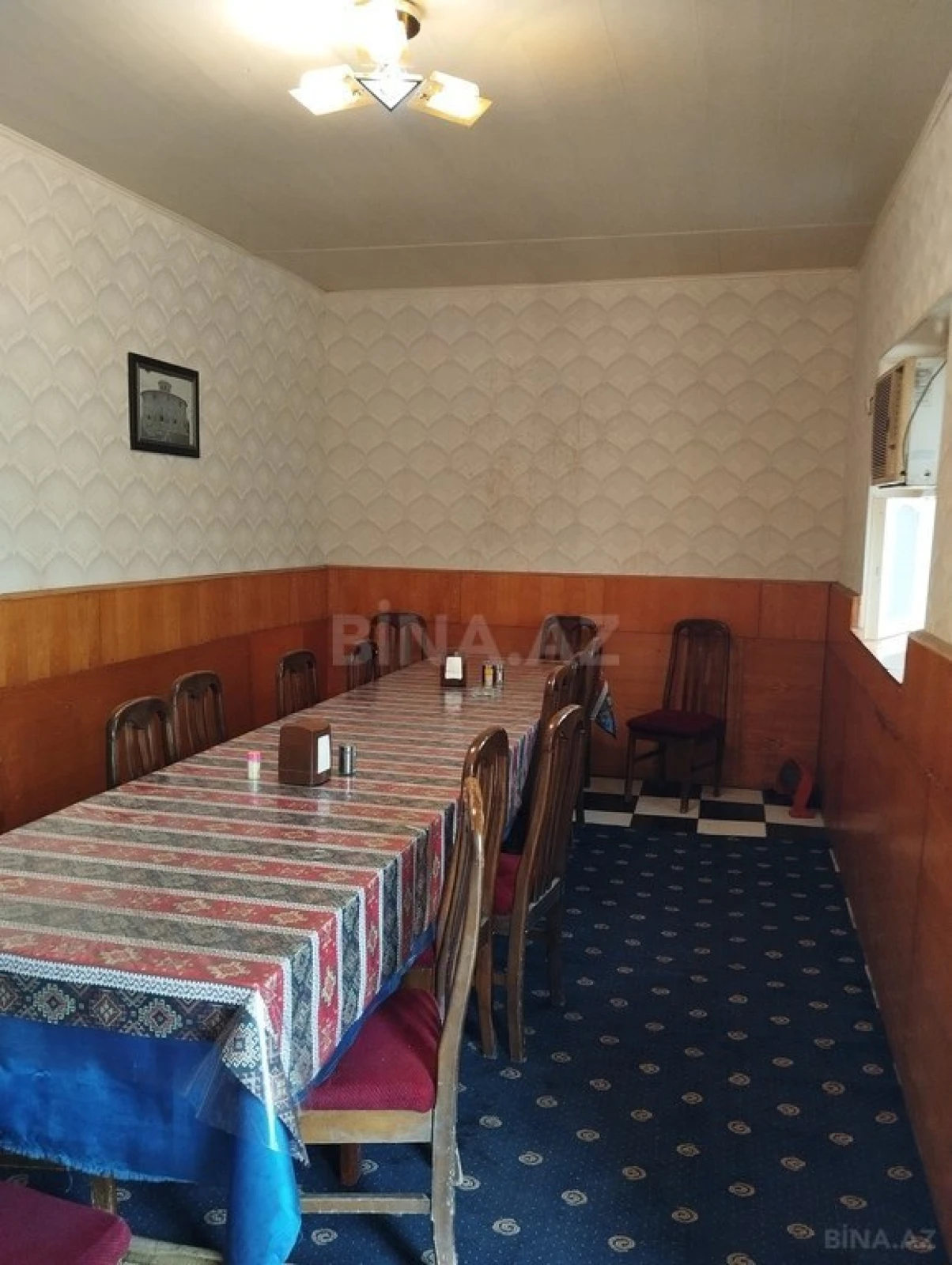 Satılır obyekt 860 m²