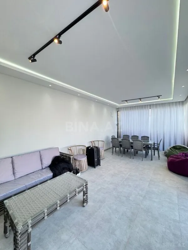 Satılır 6 otaqlı həyət evi 450 m²