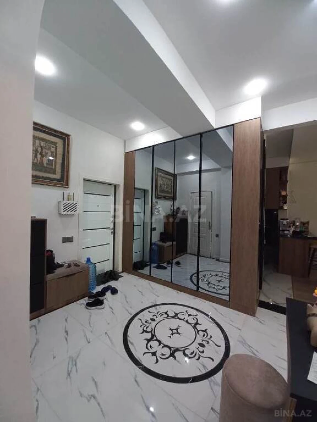 Satılır 3 otaqlı mənzil 102.5 m²