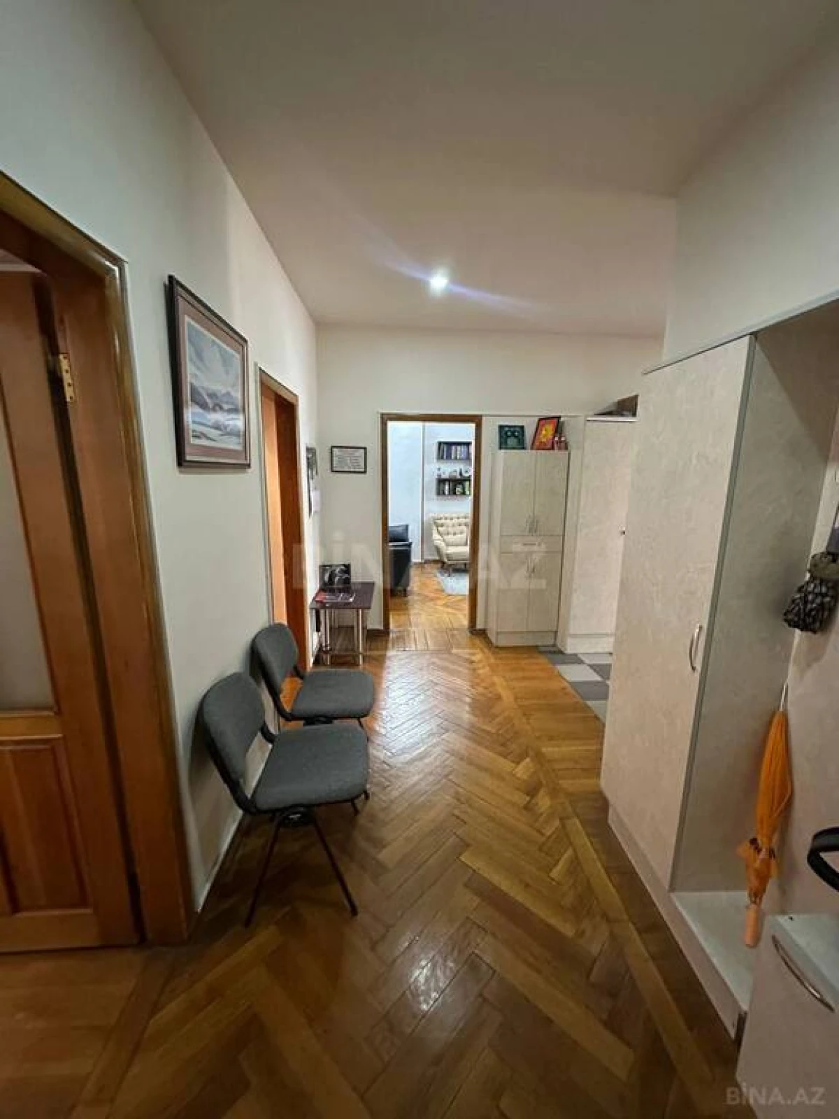 Satılır 3 otaqlı mənzil 103.7 m²