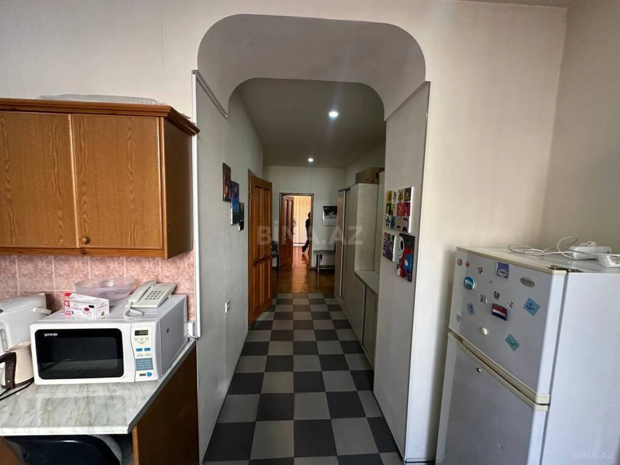 Satılır 3 otaqlı mənzil 103.7 m²