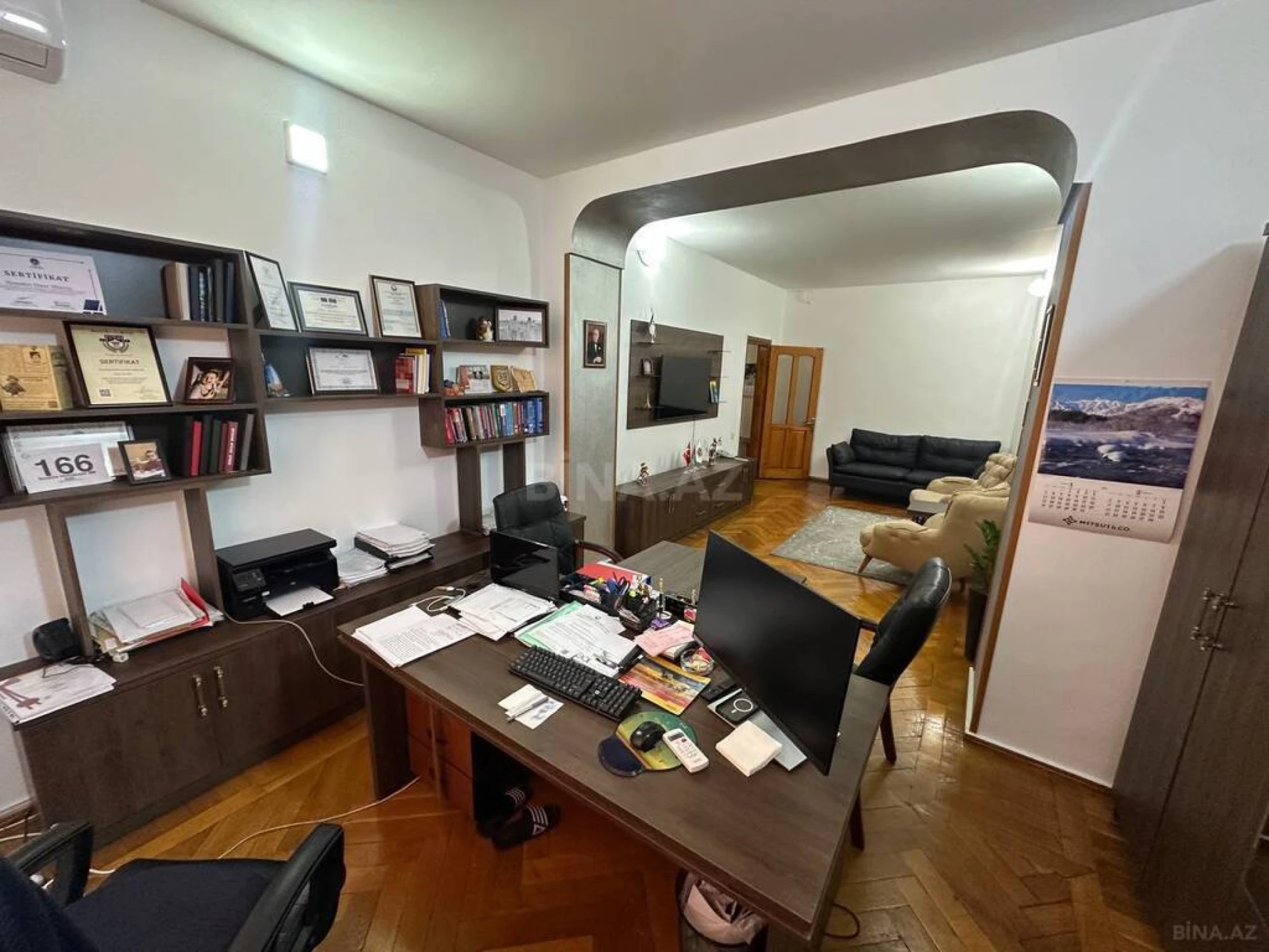 Satılır 3 otaqlı mənzil 103.7 m²