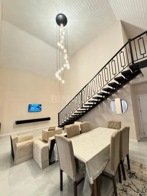 Kirayə verilir 3 otaqlı həyət evi 200 m²