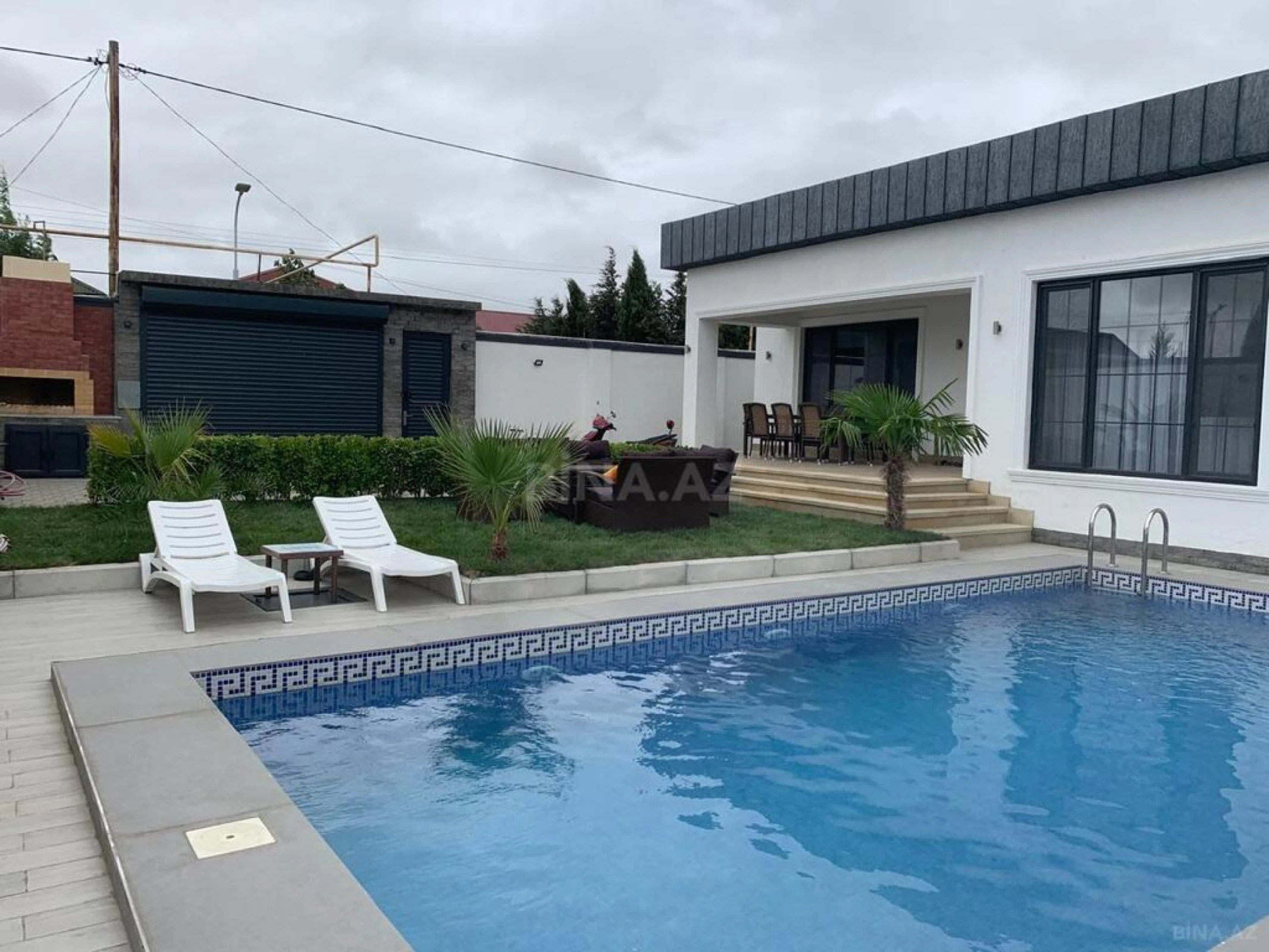 Kirayə verilir 4 otaqlı həyət evi 180 m²