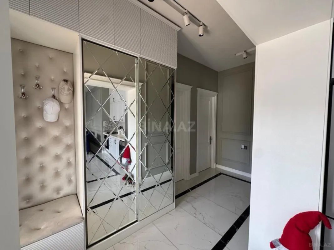 Kirayə verilir 4 otaqlı həyət evi 180 m²