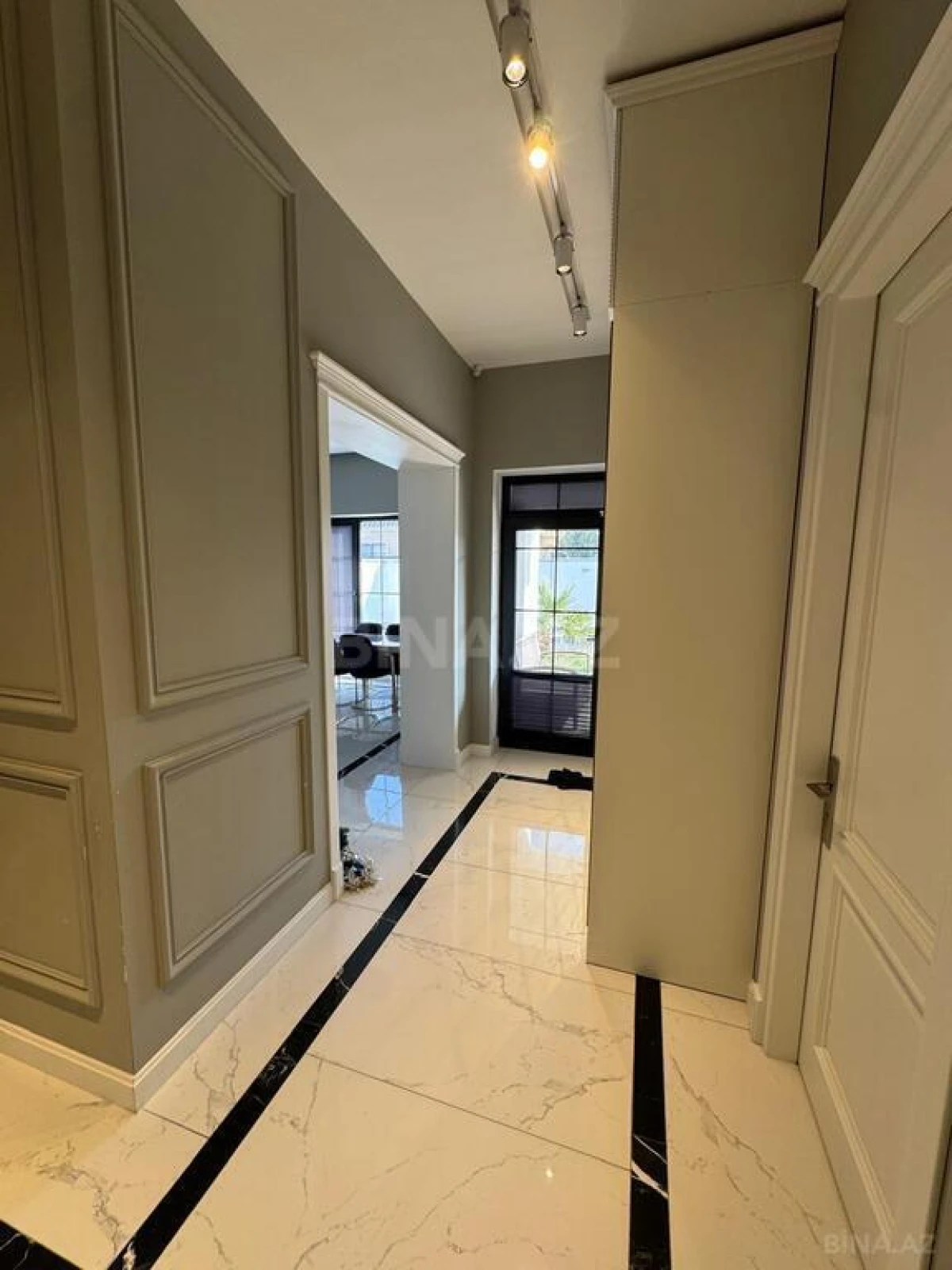 Kirayə verilir 4 otaqlı həyət evi 180 m²