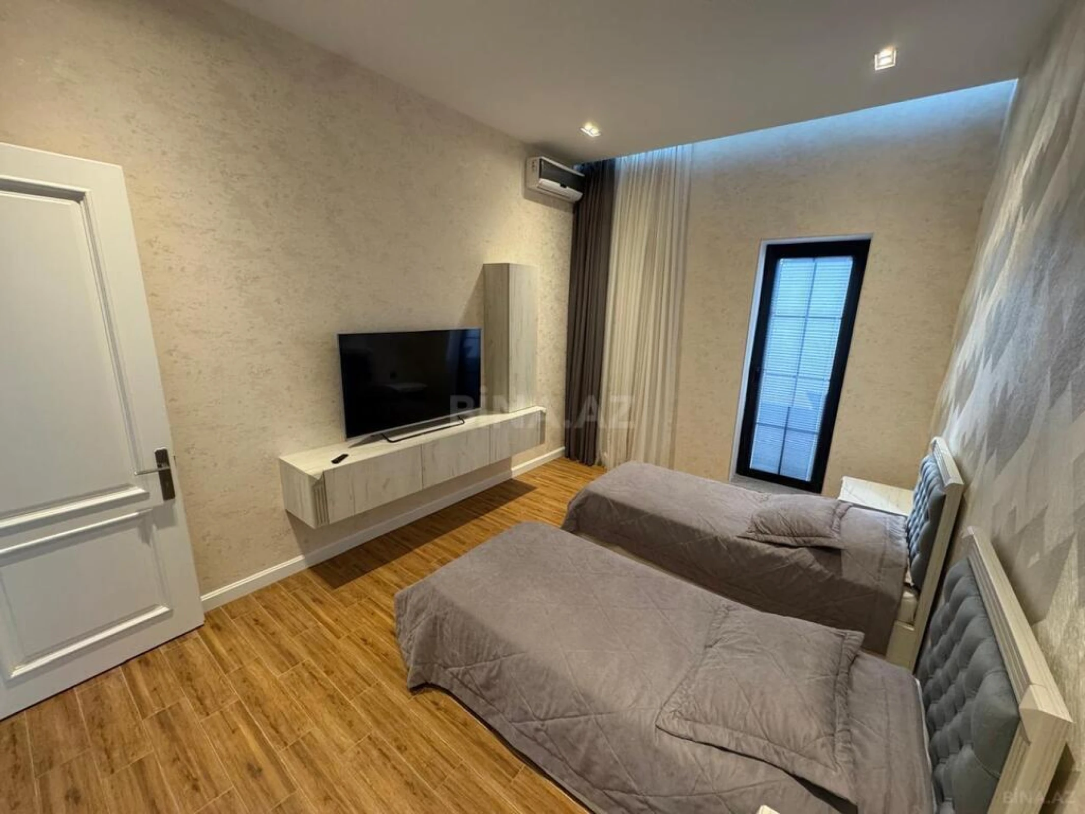 Kirayə verilir 4 otaqlı həyət evi 180 m²