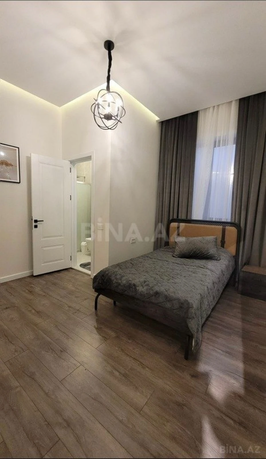 Kirayə verilir 4 otaqlı həyət evi 180 m²