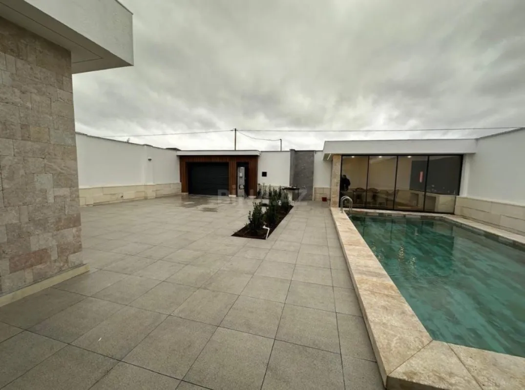 Kirayə verilir 4 otaqlı həyət evi 180 m²