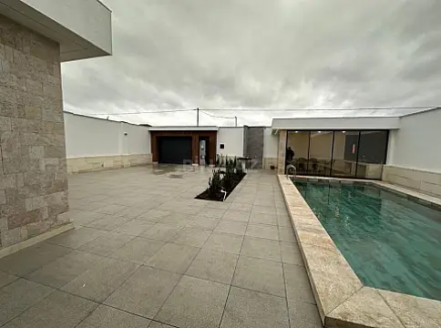 Kirayə verilir 4 otaqlı həyət evi 180 m²