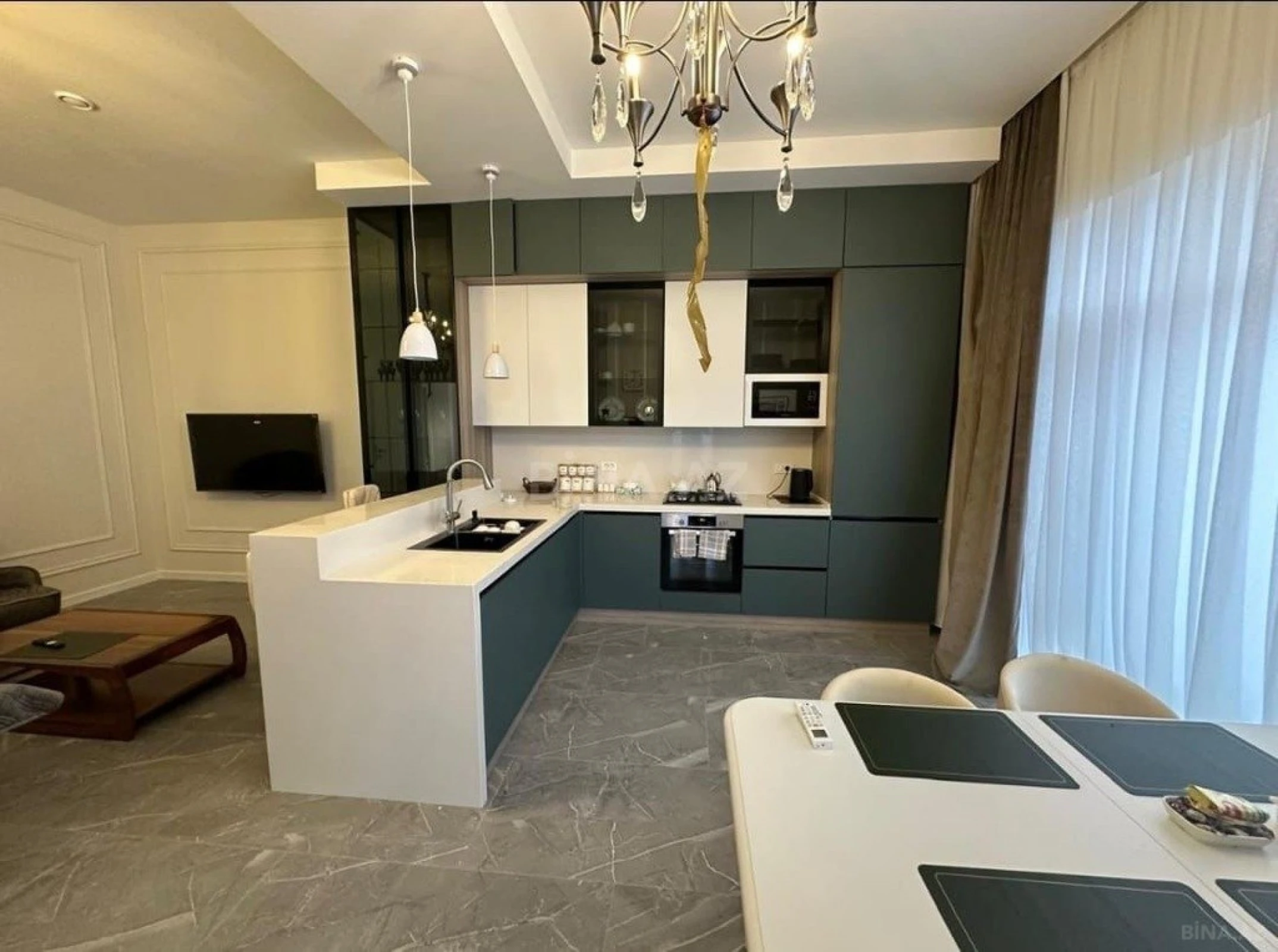 Kirayə verilir 4 otaqlı həyət evi 180 m²