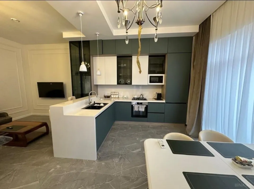 Kirayə verilir 4 otaqlı həyət evi 180 m²