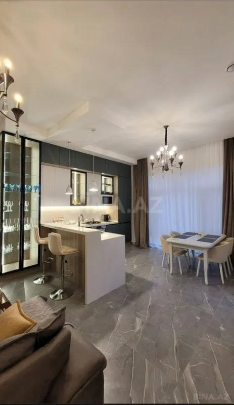 Kirayə verilir 4 otaqlı həyət evi 180 m²