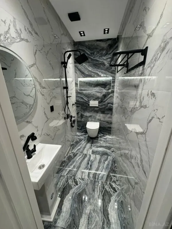 Kirayə verilir 3 otaqlı mənzil 141 m²