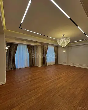 Satılır 4 otaqlı mənzil 179 m²