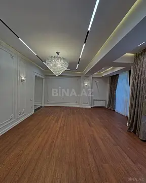 Satılır 4 otaqlı mənzil 179 m²