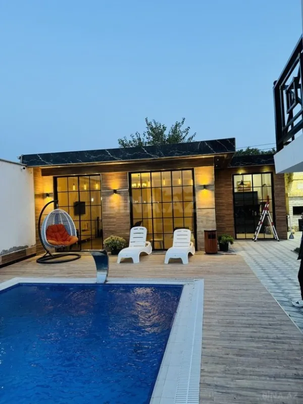 Kirayə verilir 5 otaqlı həyət evi 360 m²