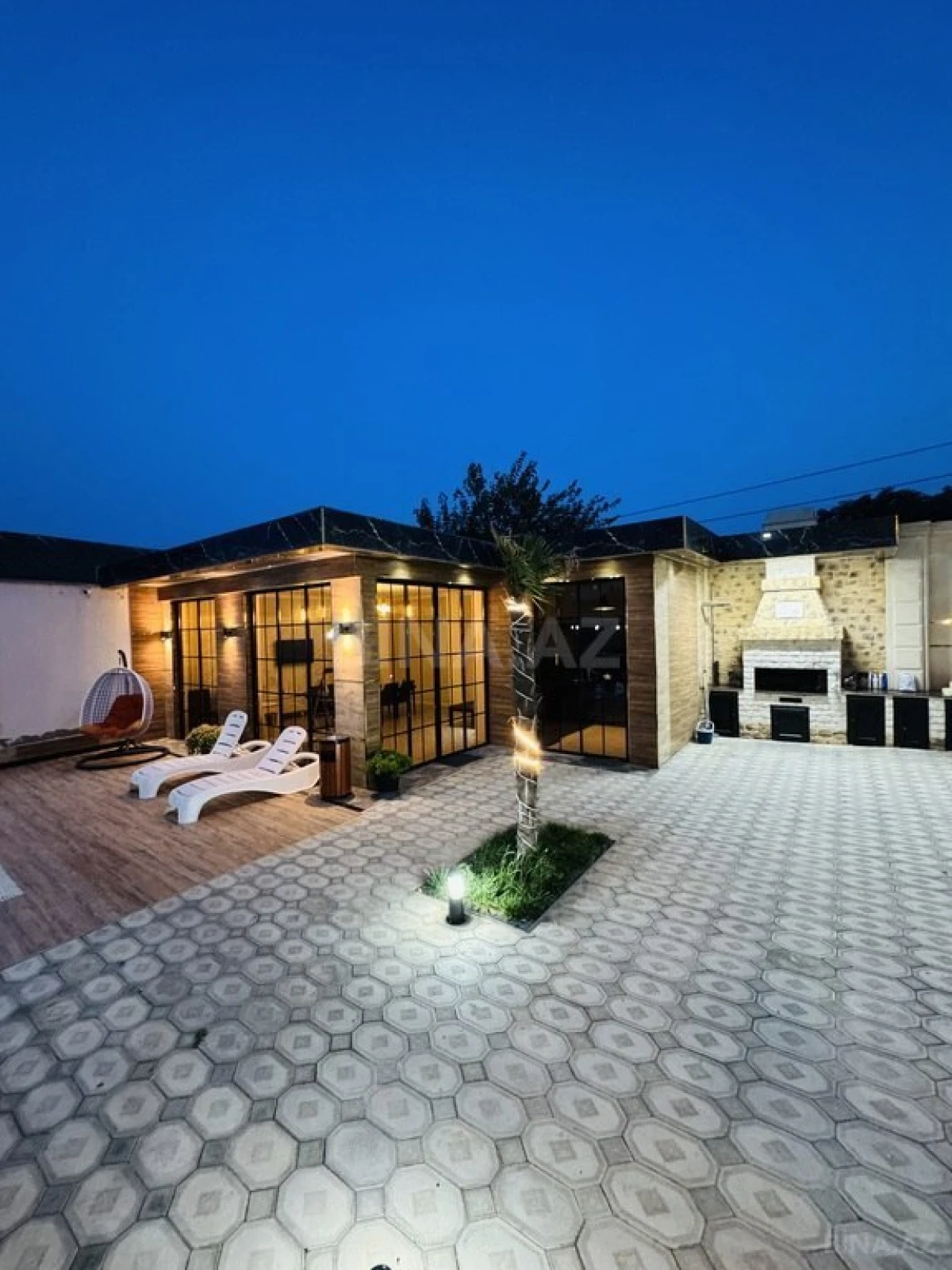 Kirayə verilir 5 otaqlı həyət evi 360 m²