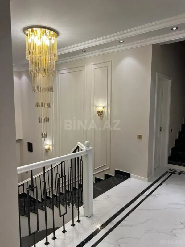 Kirayə verilir 5 otaqlı həyət evi 360 m²