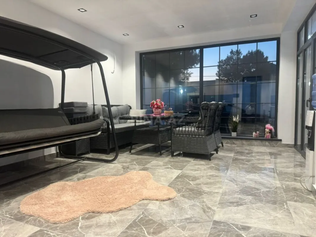 Kirayə verilir 5 otaqlı həyət evi 360 m²