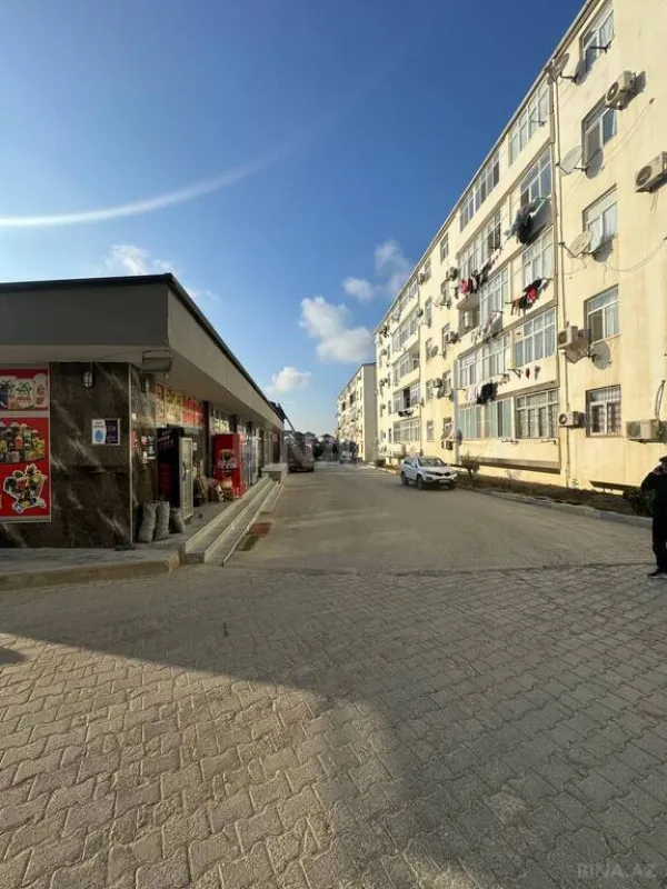 Satılır obyekt 77 m²