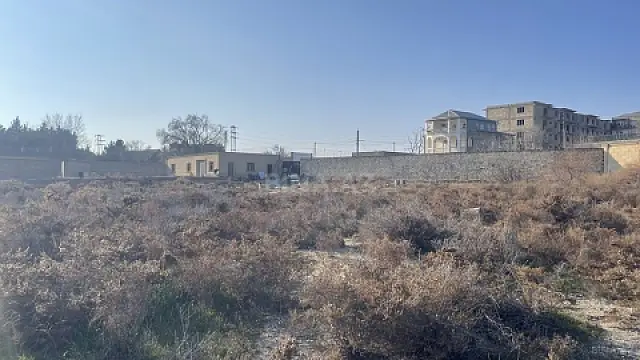 Satılır torpaq sahəsi 120 m²