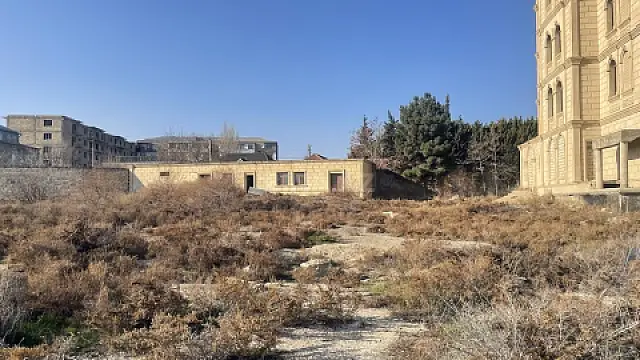 Satılır torpaq sahəsi 120 m²