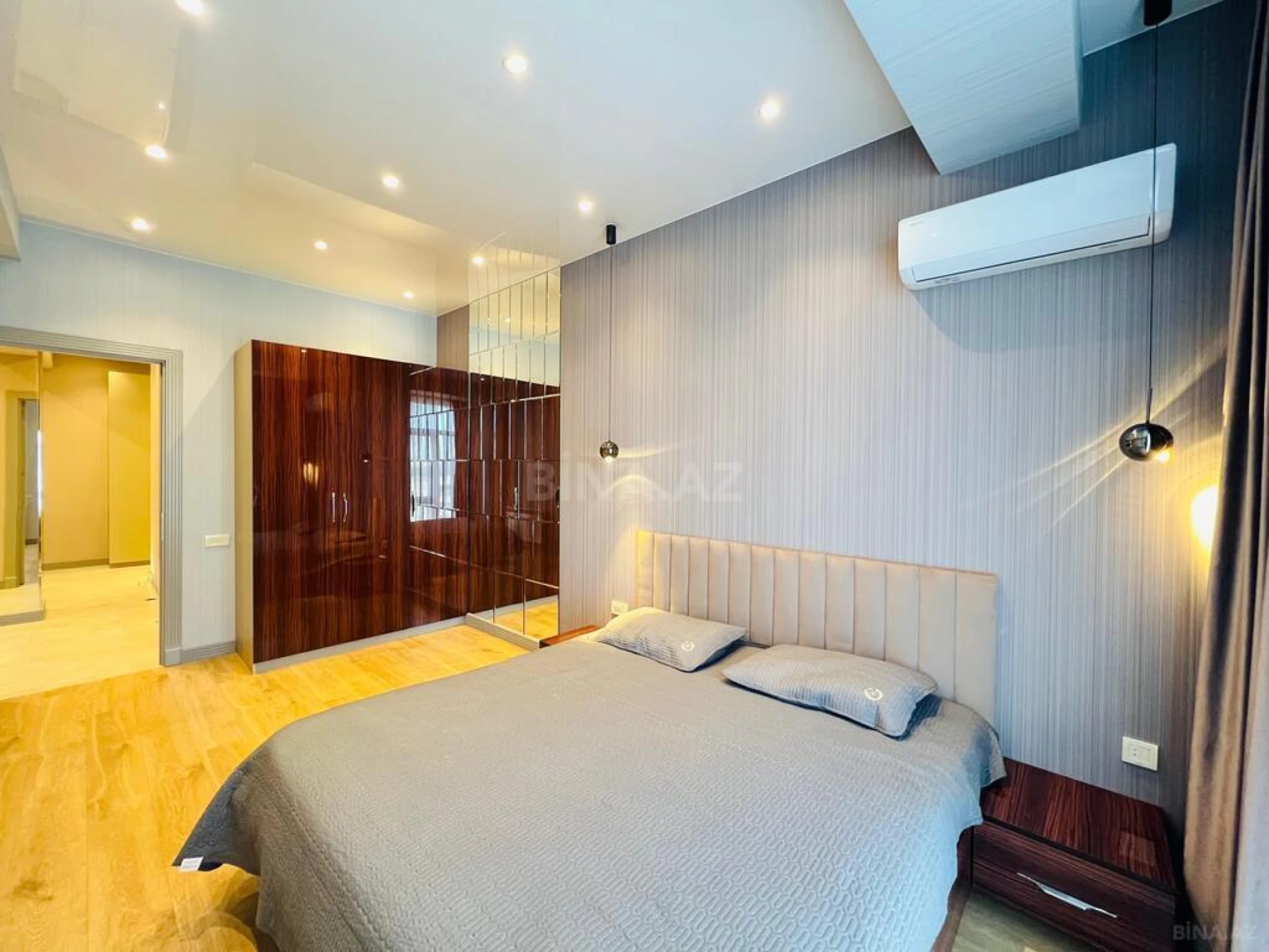 Kirayə verilir 3 otaqlı mənzil 115 m²