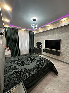 Satılır 2 otaqlı mənzil 100 m²