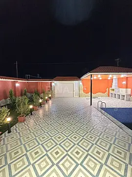 Satılır 4 otaqlı həyət evi 200 m²