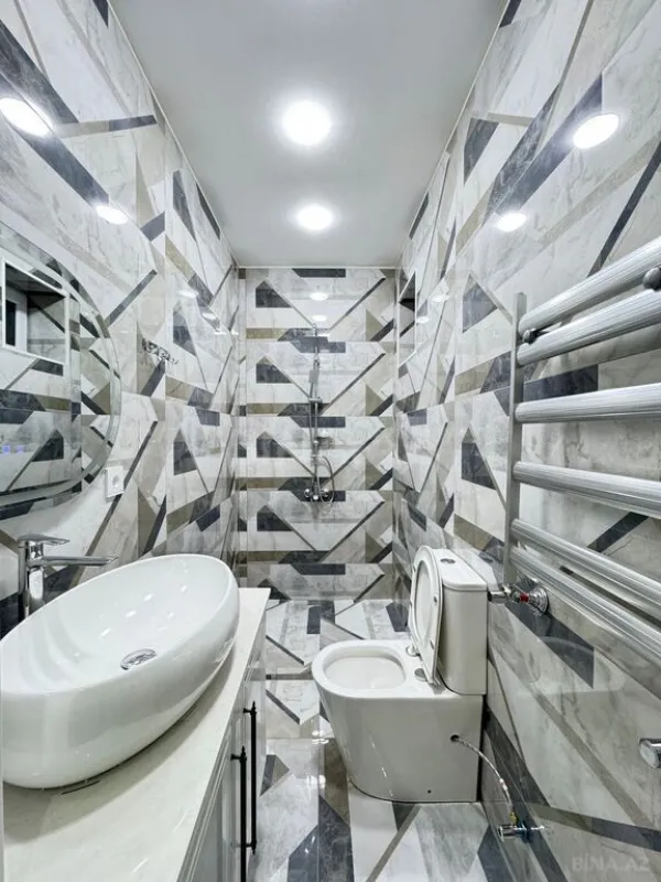 Satılır 4 otaqlı həyət evi 200 m²