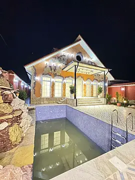 Satılır 4 otaqlı həyət evi 200 m²