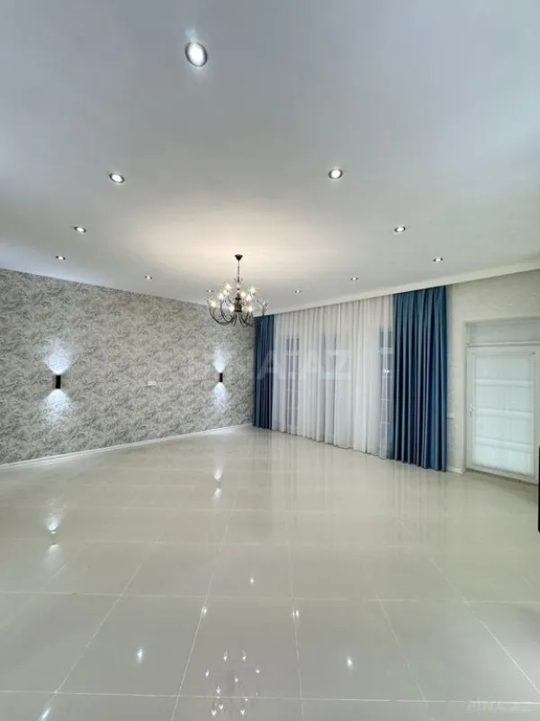 Satılır 4 otaqlı həyət evi 200 m²