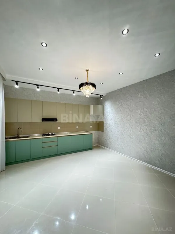 Satılır 4 otaqlı həyət evi 200 m²