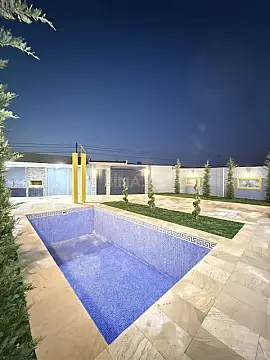 Satılır 4 otaqlı həyət evi 150 m²