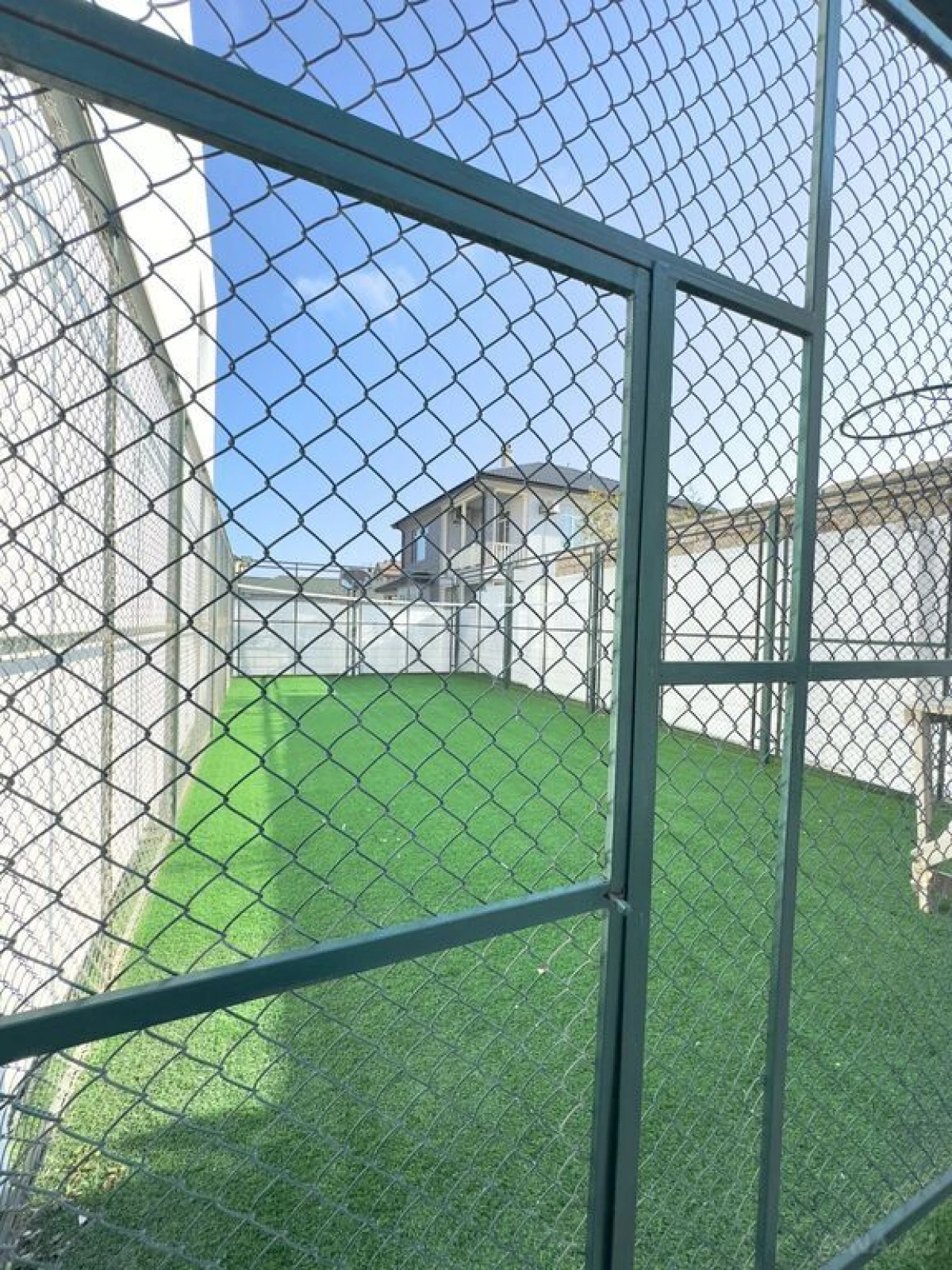 Satılır 5 otaqlı həyət evi 450 m²