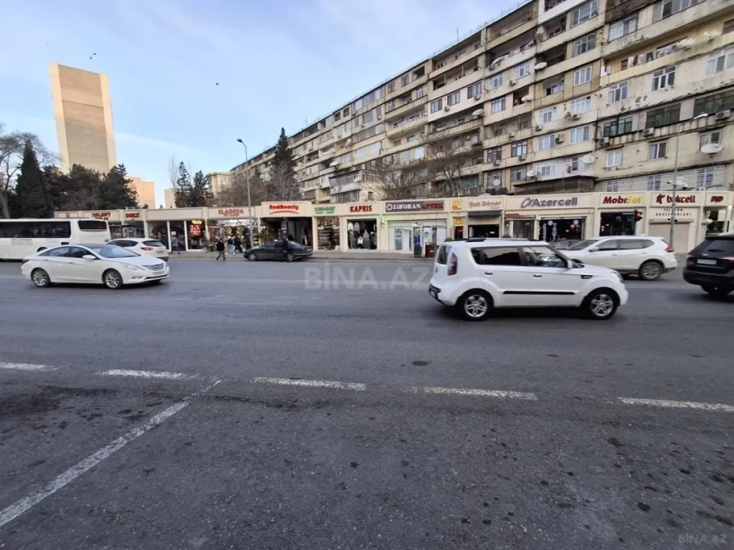 Satılır obyekt 37 m²