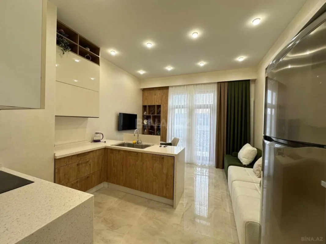Satılır 3 otaqlı mənzil 91 m²